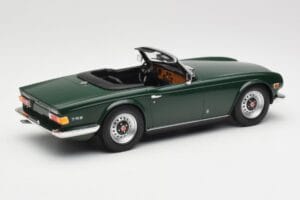 Triumph TR6 PI Donkergroen Minichamps 1:18 155132030 Metaal — afbeelding 2 van 6