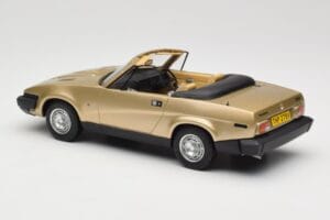 Triumph TR7 DHC Goud BoS Models 1:18 BOS221 Hars — afbeelding 5 van 6
