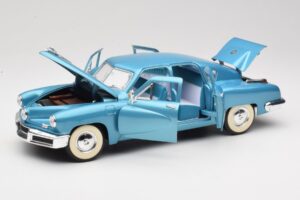 Tucker Torpedo Blauw Road Signature 1:18 92268 Metaal — afbeelding 2 van 8