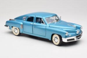 Tucker Torpedo Blauw Road Signature 1:18 92268 Metaal — afbeelding 6 van 8