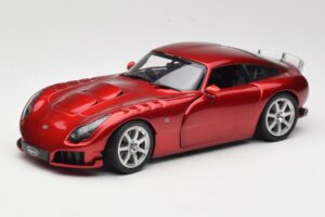 TVR Sagaris Rood Revell 1:18 08816 Metaal