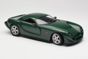 TVR Speed 12 Donkergroen Hot Wheels 1:18 50429 Metaal — afbeelding 6 van 8