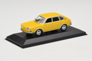 Volkswagen 411 Geel Minichamps 1:43 VW005 Metaal — afbeelding 2 van 4