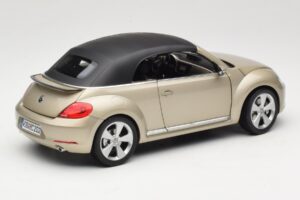 Volkswagen Beetle A5 Cabriolet Grijs Kyosho 1:18 5C3099302P7W Metaal — afbeelding 3 van 8