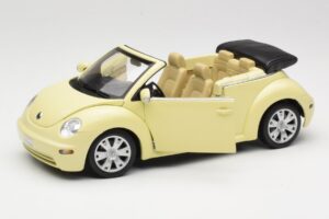 Volkswagen Beetle Cabriolet Geel Gate 1:18 VW24108 Metaal — afbeelding 2 van 8