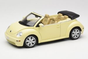 Volkswagen Beetle Cabriolet Geel Gate 1:18 VW24108 Metaal
