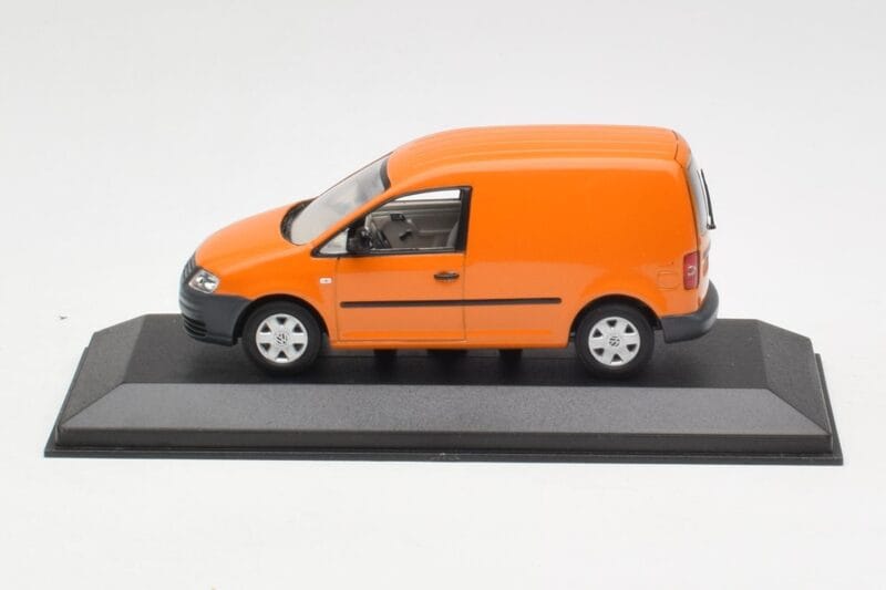 Volkswagen Caddy 2K Oranje Minichamps 1:43 CADDY005 Metaal