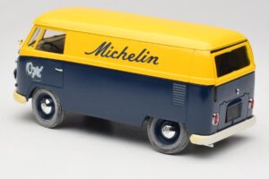 Volkswagen T1 Combi Michelin Zwart & Geel Solido 1:18 9406 Metaal — afbeelding 7 van 8
