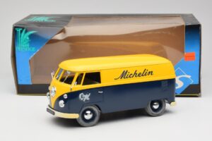 Volkswagen T1 Combi Michelin Zwart & Geel Solido 1:18 9406 Metaal — afbeelding 8 van 8