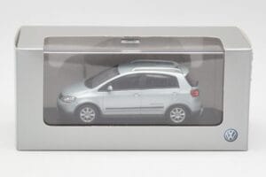 Volkswagen Cross Golf Mk5 Zilver Minichamps 1:43 GOLF003 Metaal — afbeelding 4 van 4