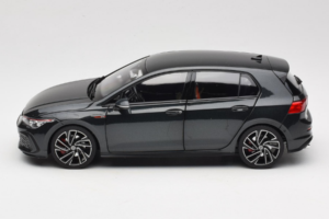 Volkswagen Golf GTI Mk8 Zwart Metallic Norev 1:18 188591 Metaal — afbeelding 4 van 8