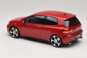Volkswagen Golf GTI Mk6 Tornado Red Norev 1:18 188504 Metaal — afbeelding 4 van 8