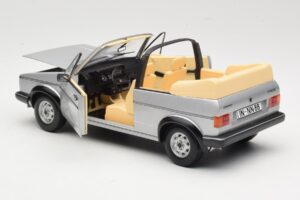 Volkswagen Golf Mk1 Cabriolet Zilver Sun Star 1:18 VW004 Metaal — afbeelding 5 van 8
