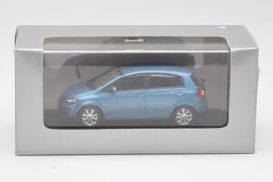 Volkswagen Golf Plus Mk5 Blue Metallic Minichamps 1:43 GOLF002 Metaal — afbeelding 4 van 4