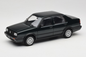 Volkswagen Jetta Mk3 CL Zwart Icartime 1:18 JETTA001 Metaal