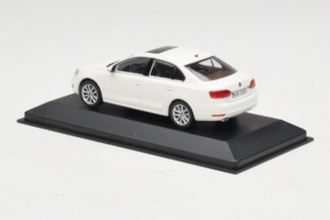 Volkswagen Jetta Mk6 Wit Minichamps 1:43 JETTA003 Metaal — afbeelding 3 van 4