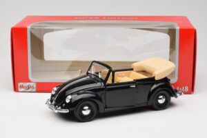 Volkswagen Kever Cabriolet Zwart Maisto 1:18 37800-M6 Metaal — afbeelding 8 van 8