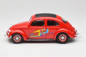 Volkswagen Kever Rood Solido 1:18 8306 Metaal — afbeelding 4 van 8