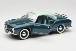 Volkswagen Karmann Ghia Blauw Solido 1:18 8061 Metaal — afbeelding 2 van 8