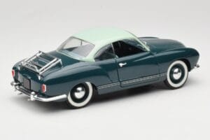 Volkswagen Karmann Ghia Blauw Solido 1:18 8061 Metaal — afbeelding 3 van 8