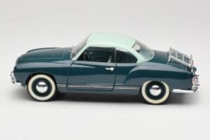 Volkswagen Karmann Ghia Blauw Solido 1:18 8061 Metaal — afbeelding 4 van 8