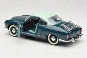 Volkswagen Karmann Ghia Blauw Solido 1:18 8061 Metaal — afbeelding 5 van 8