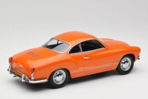 Volkswagen Karmann Ghia Oranje Minichamps 1:18 155054020 Metaal — afbeelding 2 van 6