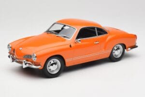 Volkswagen Karmann Ghia Oranje Minichamps 1:18 155054020 Metaal