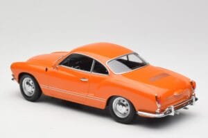Volkswagen Karmann Ghia Oranje Minichamps 1:18 155054020 Metaal — afbeelding 5 van 6