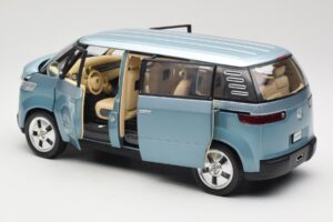 Volkswagen Microbus Concept Lichtgroen Revell 1:18 08444 Metaal — afbeelding 5 van 8