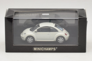 Volkswagen New Beetle Wit Minichamps 1:43 430058005 Metaal — afbeelding 4 van 4