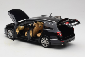 Volkswagen Passat B6 R36 Variant Zwart NZG 1:18 KF044-4A Metaal — afbeelding 5 van 8