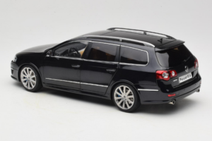 Volkswagen Passat B6 R36 Variant Zwart NZG 1:18 KF044-4A Metaal — afbeelding 7 van 8