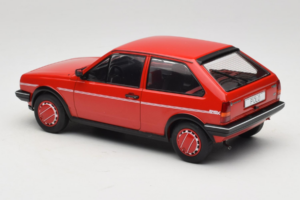 Volkswagen Polo II Coupe Fox MCG 1:18 MCG18523 Metaal — afbeelding 5 van 6
