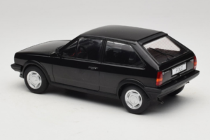 Volkswagen Polo II Coupe G40 Zwart MCG 1:18 MCG18524 Metaal — afbeelding 5 van 6