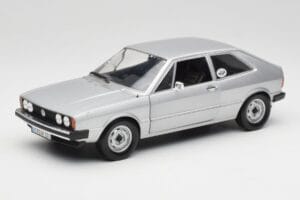 Volkswagen Scirocco GT Mk1 Silver Metallic Revell 1:18 08833 Metaal