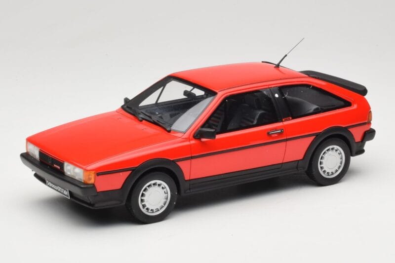 Volkswagen Scirocco Mk2 GTX Rood Otto 1:18 OT065 Hars