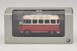 Volkswagen T1 Rood Beige Minichamps 1:43 231099300Y3D Metaal — afbeelding 4 van 4