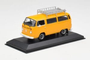 Volkswagen T2 Bus Geel Minichamps 1:43 400053002 Metaal — afbeelding 2 van 4