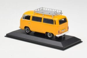 Volkswagen T2 Bus Geel Minichamps 1:43 400053002 Metaal — afbeelding 3 van 4