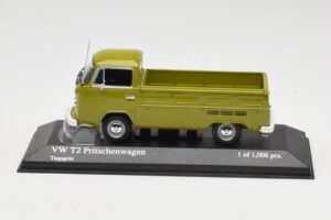 Volkswagen T2 Flatbed Groen Minichamps 1:43 400053202 Metaal