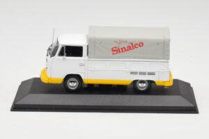 Volkswagen T2 Flatbed Sinalco Minichamps 1:43 400053201 Metaal