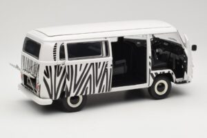 Volkswagen T2a Bus Safari Schuco 1:18 191 Metaal — afbeelding 2 van 8