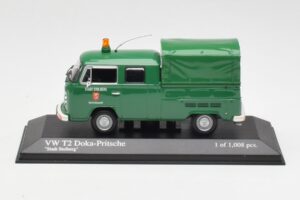 Volkswagen T2b Double Cab Flatbed Stadt Solberg Minichamps 1:43 400053261 Metaal