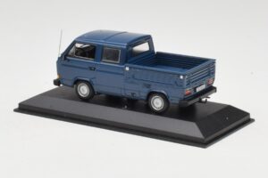 Volkswagen T3 Double Cab Flatbed Blauw Minichamps 1:43 400055260 Metaal — afbeelding 2 van 4