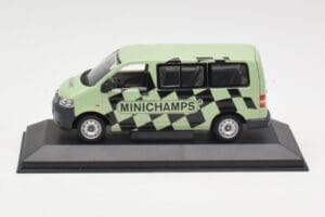 Volkswagen T5 Bus Groen Minichamps 1:43 T5002 Metaal
