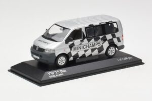 Volkswagen T5 Bus Minichamps Edition Minichamps 1:43 400052202 Metaal — afbeelding 2 van 4