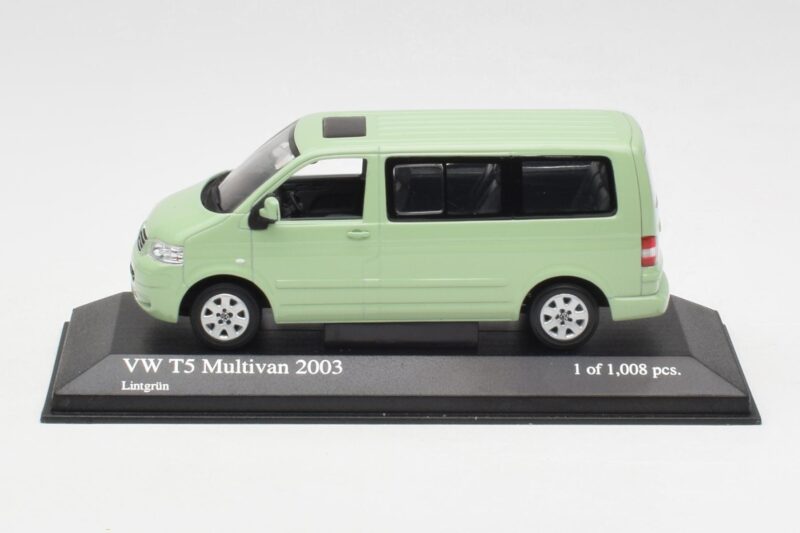 Volkswagen T5 Multivan California Limonengroen Minichamps 1:43 400052201 Metaal