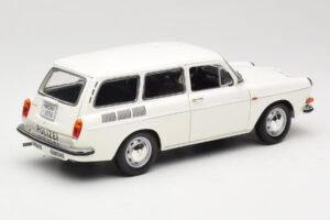 Volkswagen Type 3 1600 L Variant Politie Minichamps 1:18 100051091 Metaal — afbeelding 3 van 8