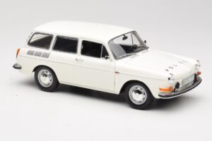 Volkswagen Type 3 1600 L Variant Politie Minichamps 1:18 100051091 Metaal — afbeelding 6 van 8